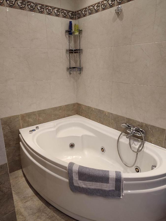 וולוס Old City View Apartment מראה חיצוני תמונה